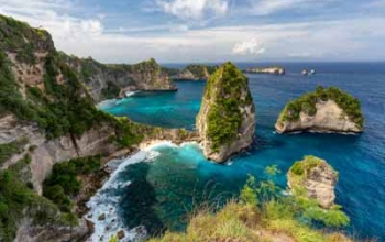 Foto Obyek Wisata Pulau Seribu Paket Tour 1 Hari Nusa Penida Timur