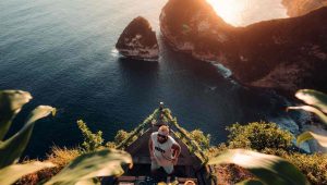 Paluang Cliff Nusa Penida Bali bersama Guide Nusa Penida Tour Bali